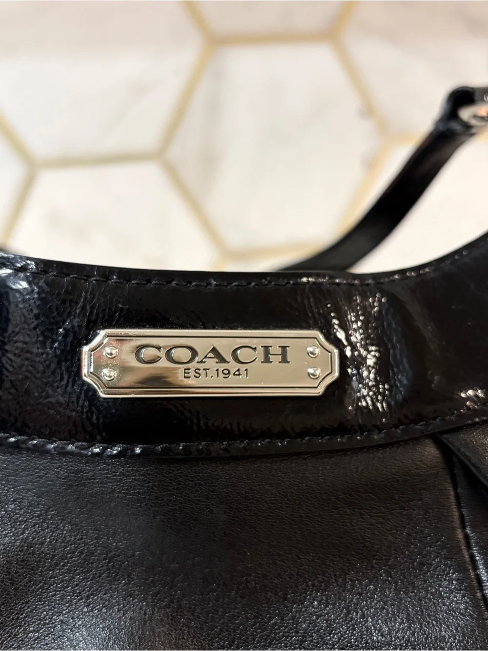 Coach ***red photos